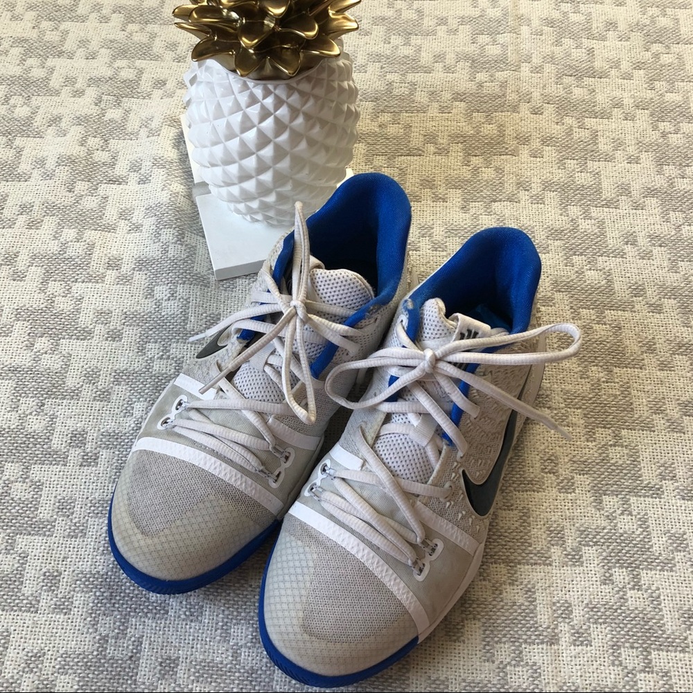 [Nike] Kyrie 3 basketball shoes- kids size 6.5